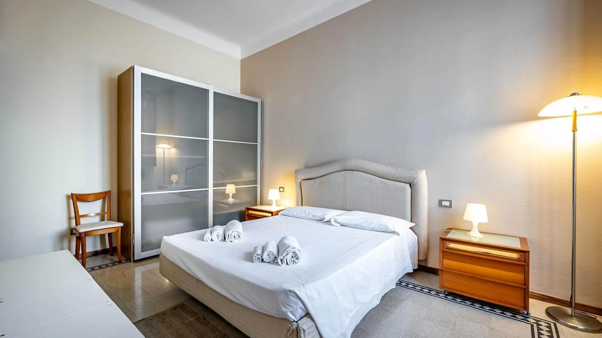 Yd Elegant Near Tramvia Apartment Florence 0*,