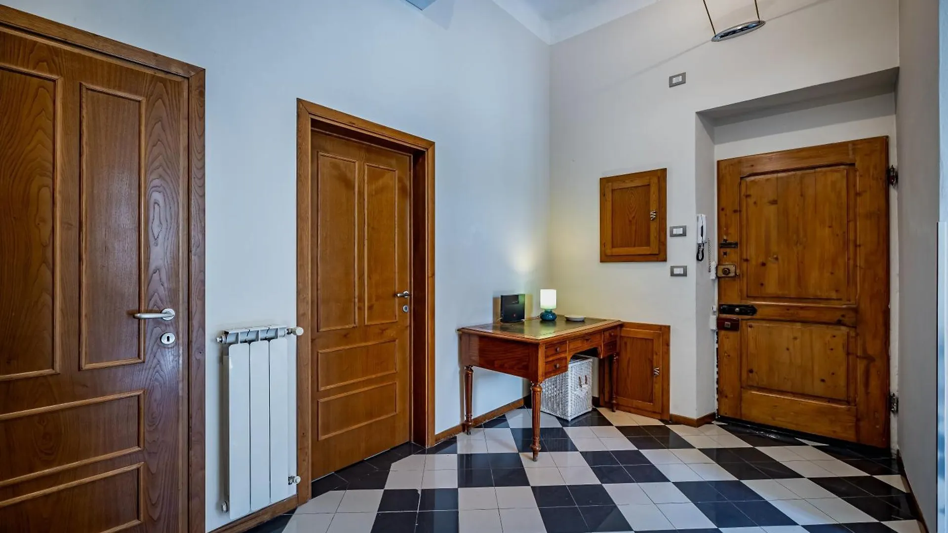 Yd Elegant Near Tramvia Apartment Florence 0*,  Italy